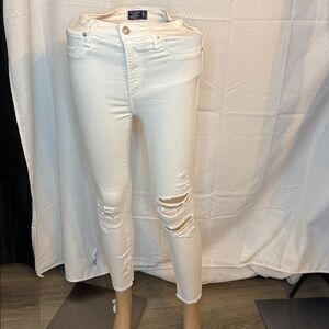 Abercrombie & Fitch White Distressed Women Jeans